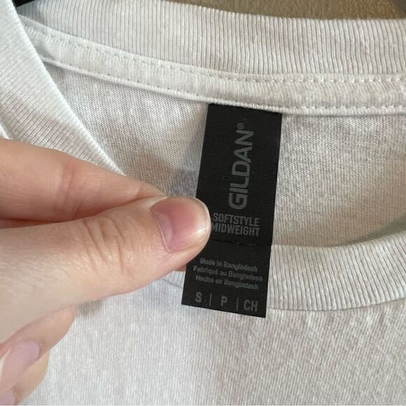 ✨ Poshmark PoshFest 2023 White Shirt Small - Picture 4 of 7